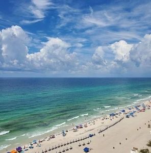 Meet your Posher, Connie